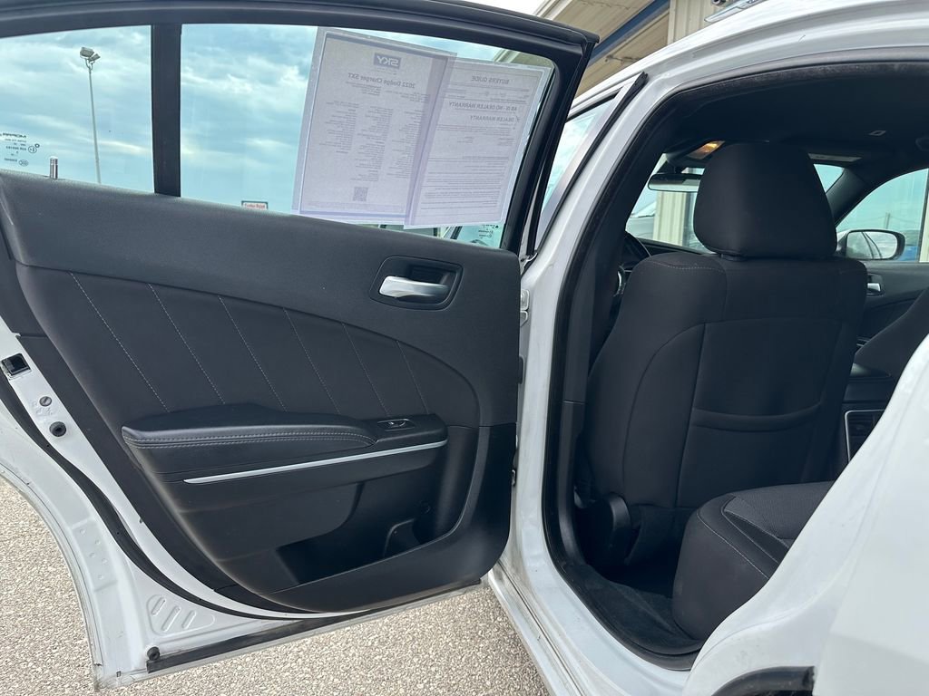 Used 2022 Dodge Charger SXT image 27