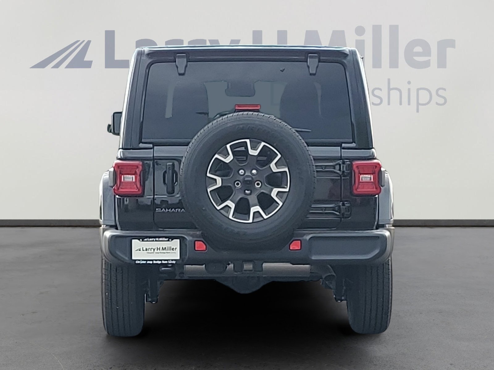 New 2025 Jeep Wrangler Sahara image 4