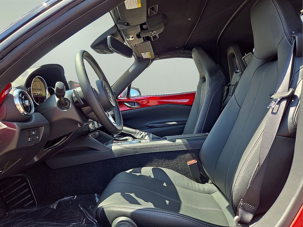 New 2025 MAZDA MX-5 Miata Grand Touring w/ Appearance Package image 16