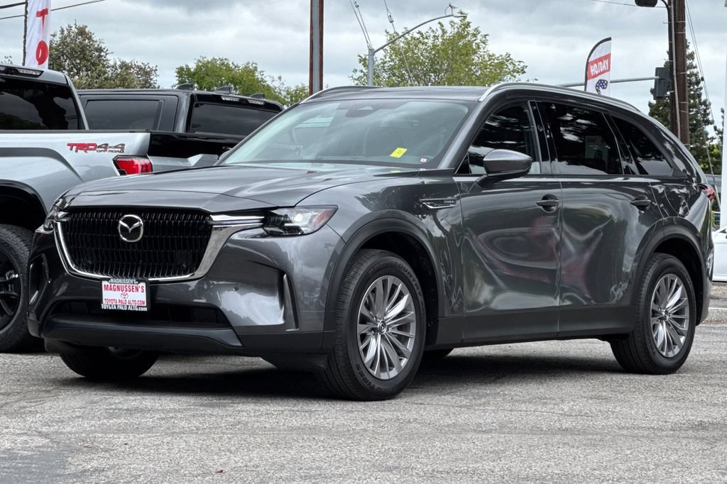 Used 2025 MAZDA CX-90 Plug-In Hybrid w/ Preferred AWD/4WD image 7