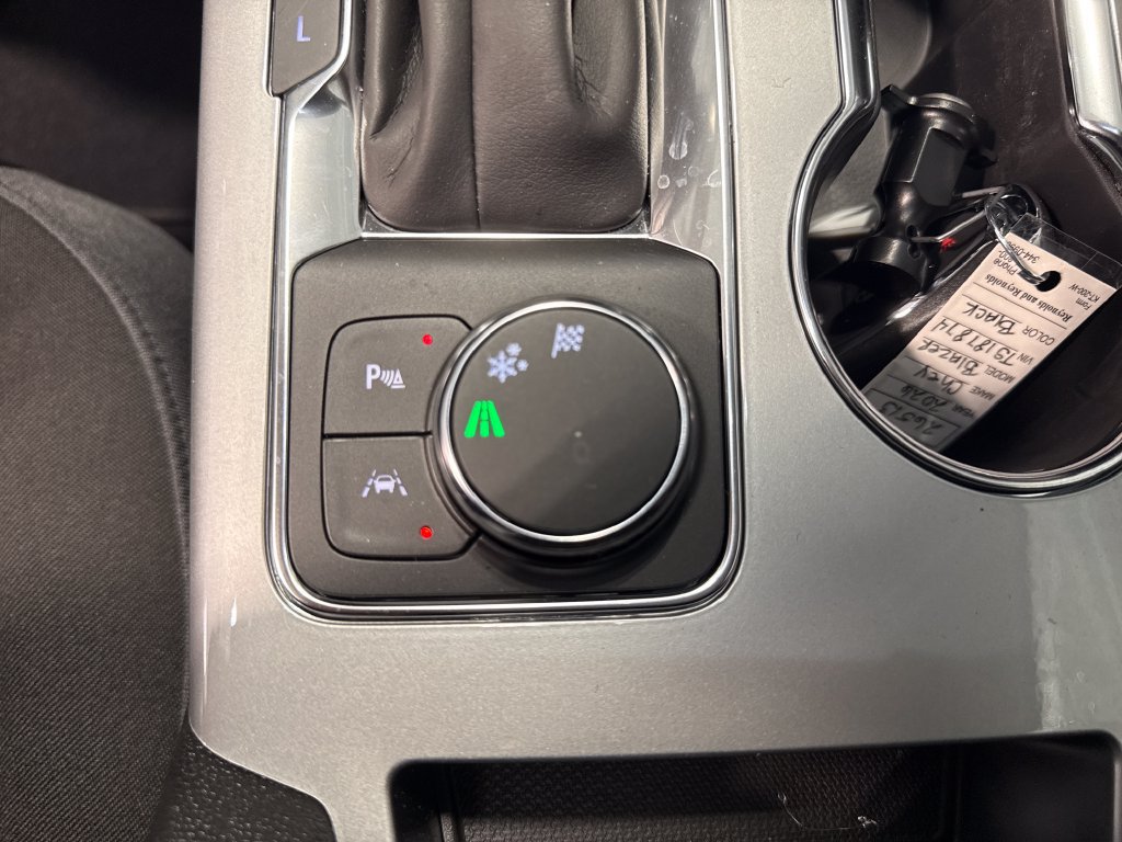 New 2026 Chevrolet Blazer LT FWD image 17