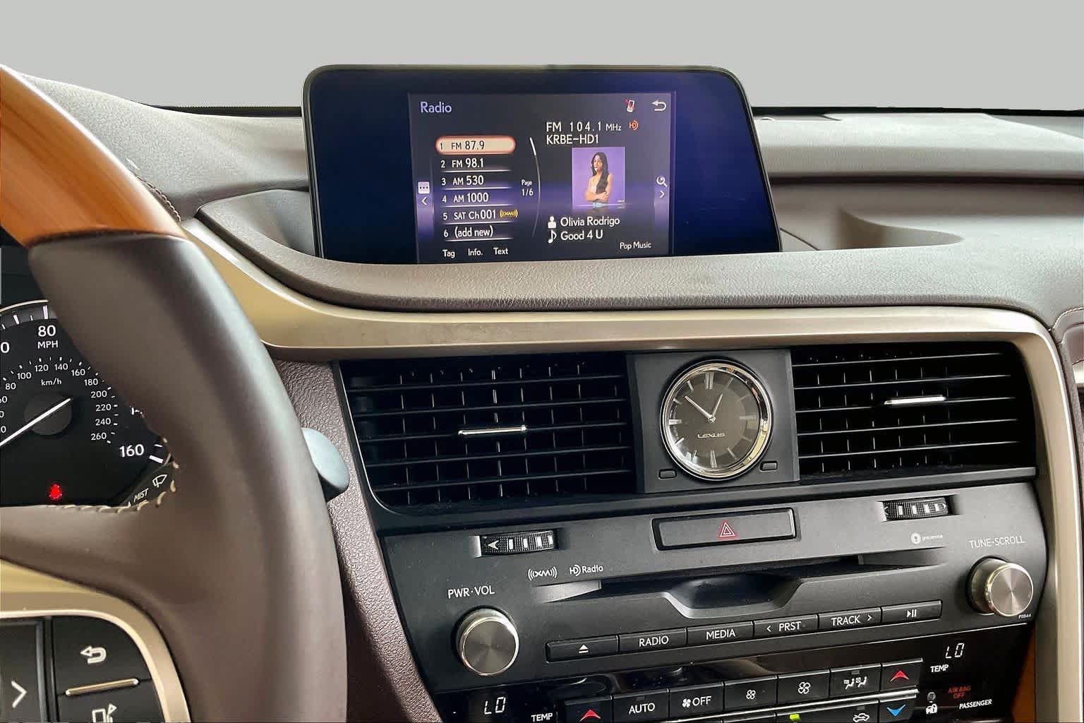 Used 2017 Lexus RX 350 FWD w/ Premium Package image 6