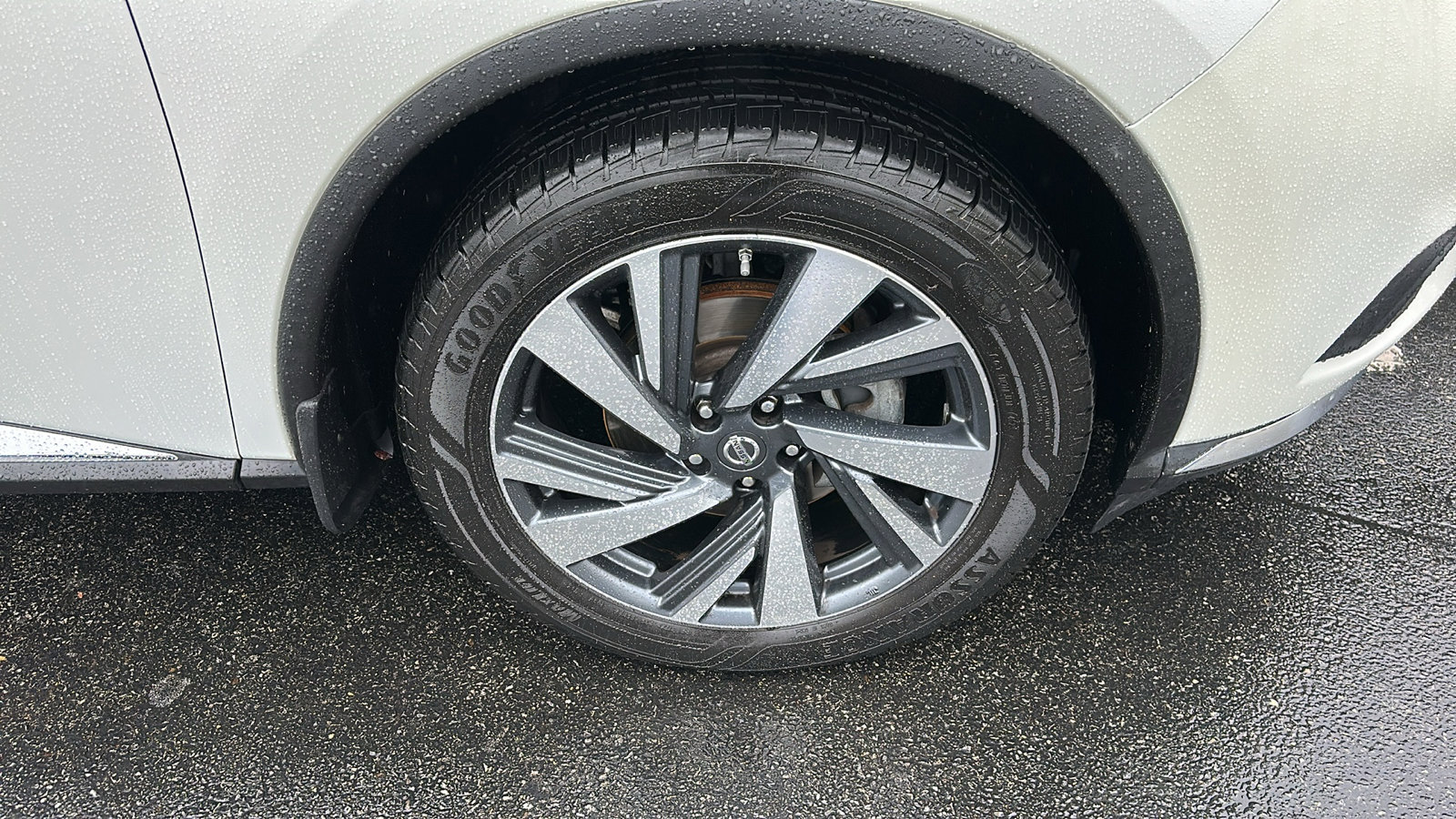 Used 2018 Nissan Murano Platinum image 9