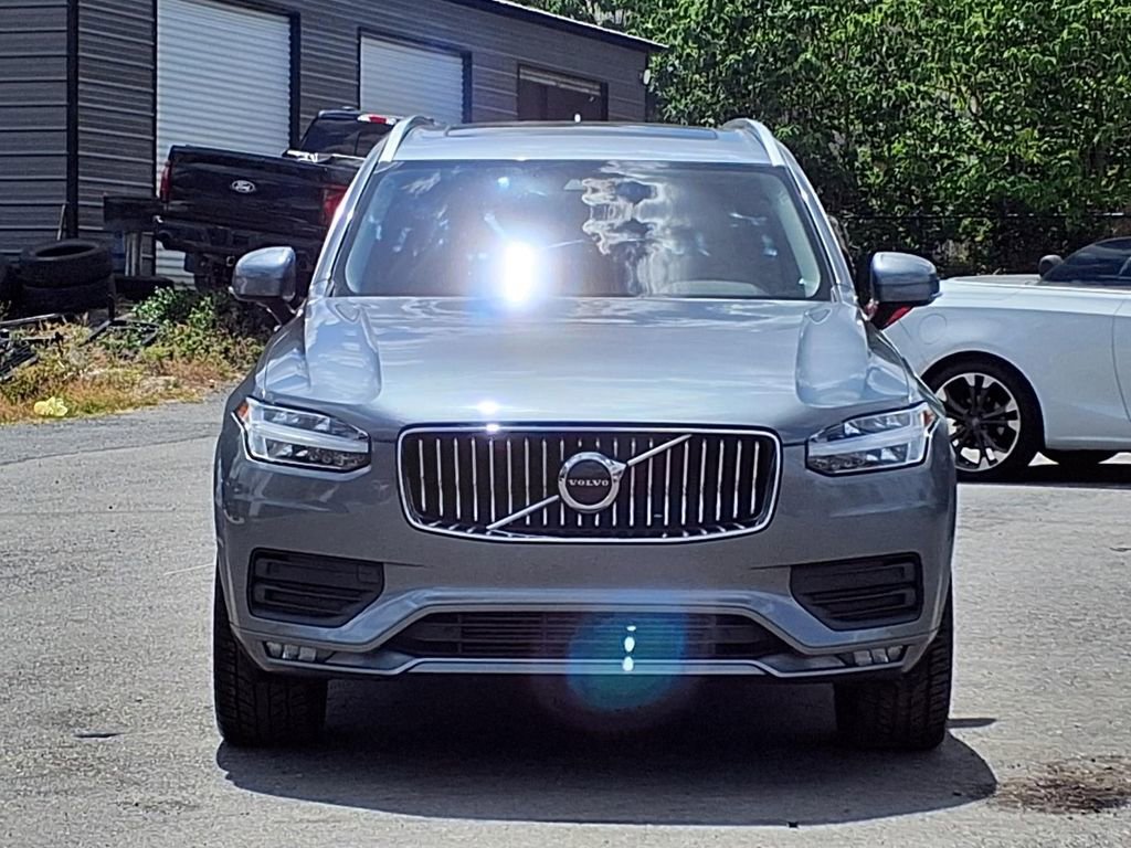 Used 2020 Volvo XC90 T5 Momentum w/ Protection Package Premier FWD image 2