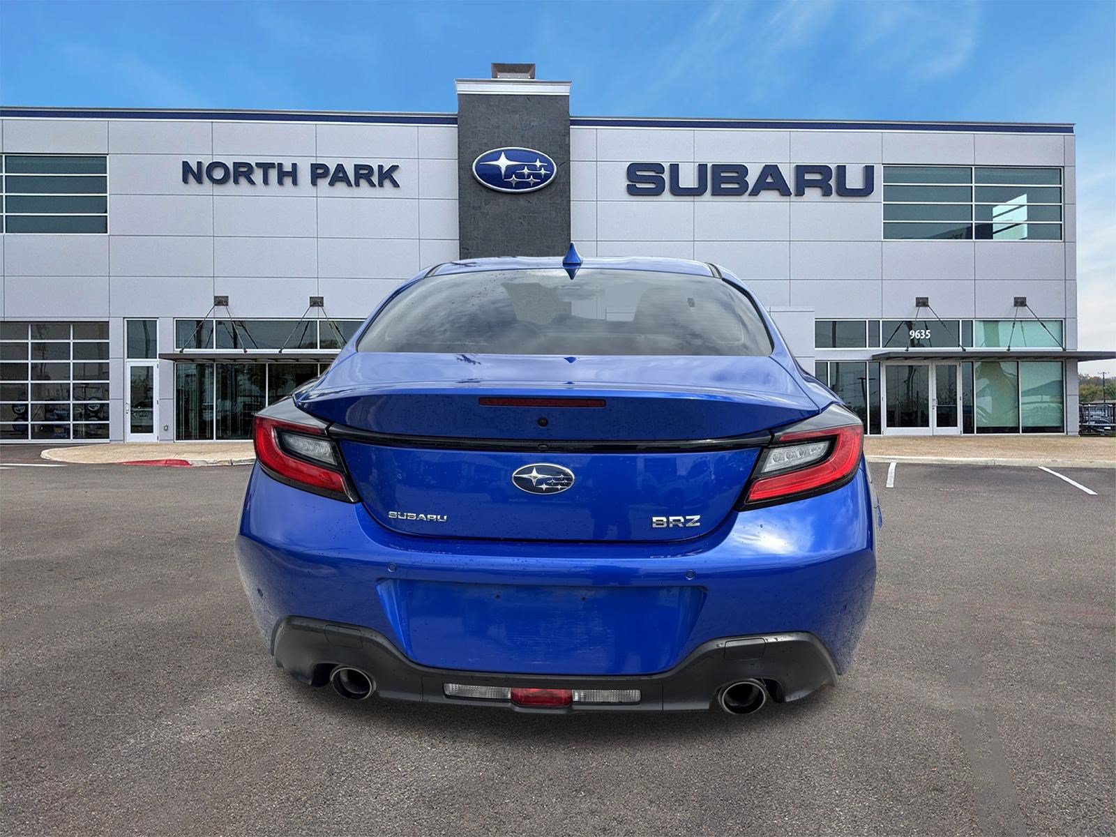 Used 2024 Subaru BRZ Limited w/ Popular Package 2 RWD image 4