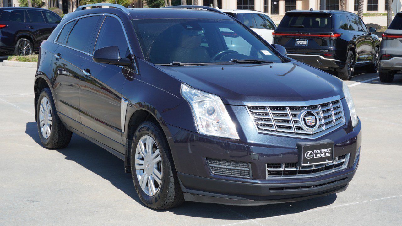 Used 2015 Cadillac SRX Luxury w/ Driver Awareness Package image 3