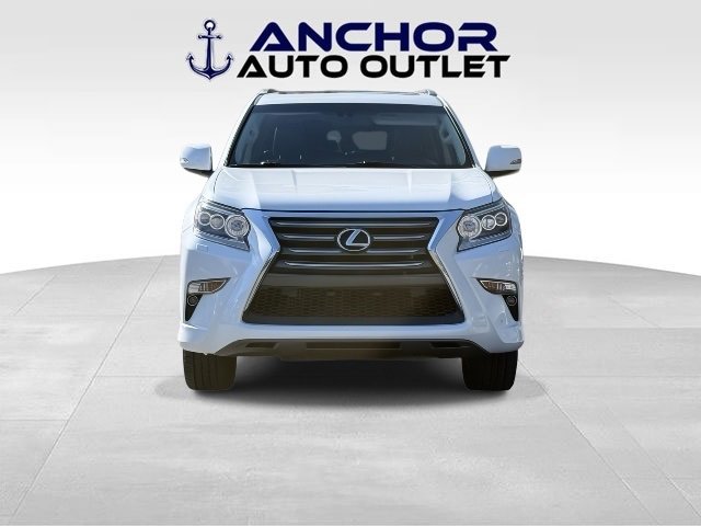 Used 2017 Lexus GX 460 Luxury image 2
