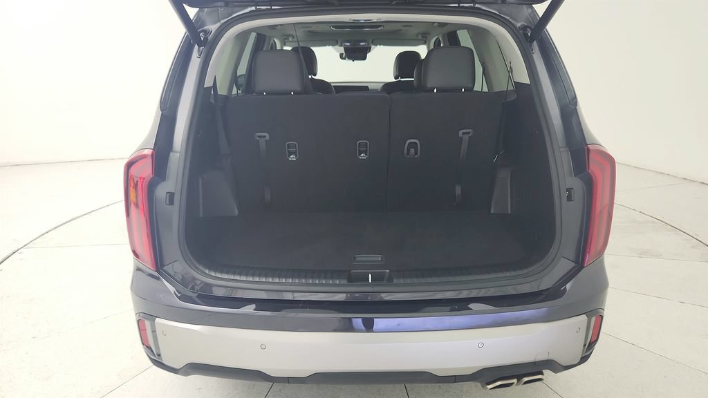 Used 2025 Kia Telluride S FWD image 36
