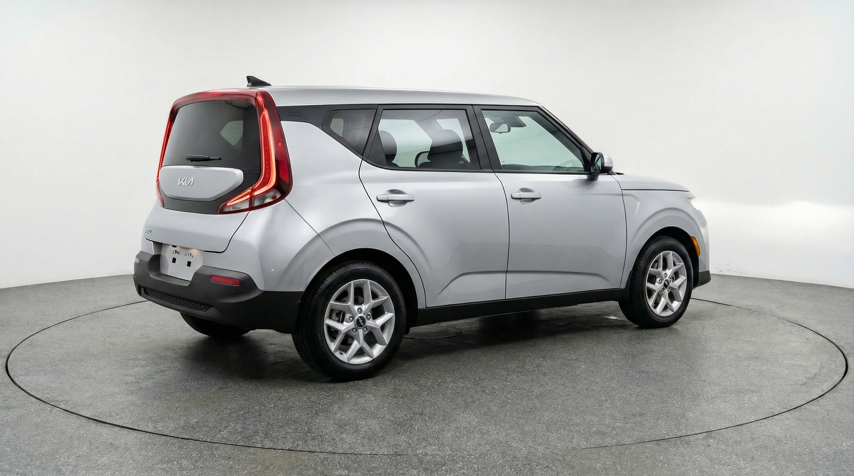 Used 2025 Kia Soul LX w/ LX Technology Package image 9