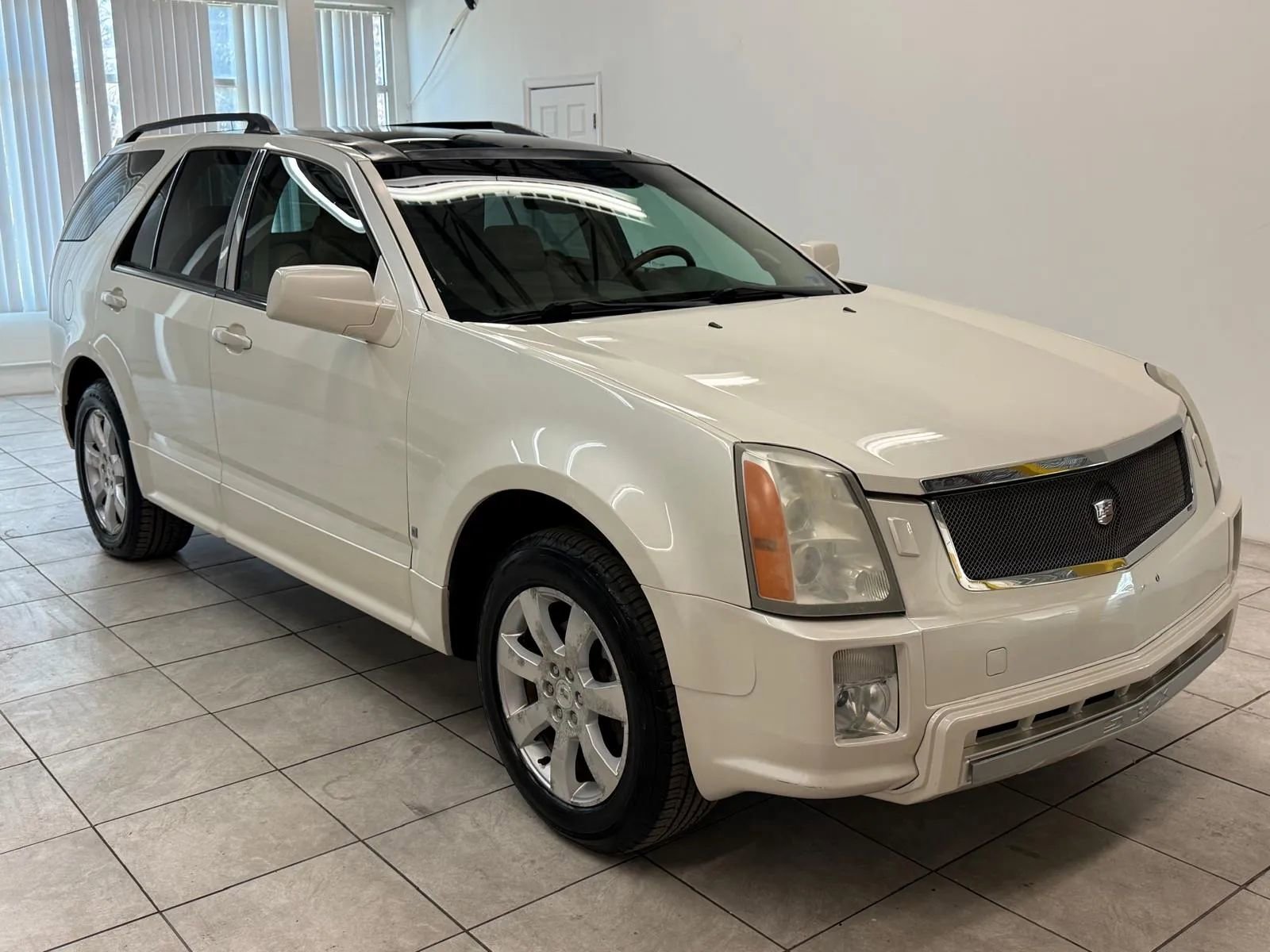 Used 2006 Cadillac SRX w/ Drivers Level One Package