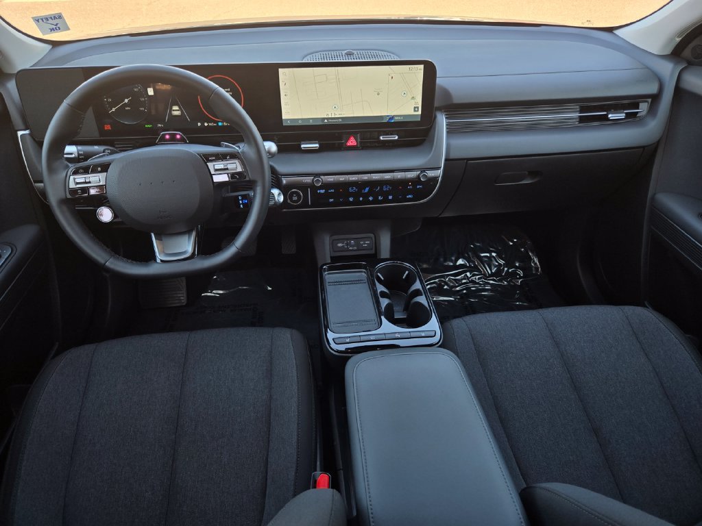 Used 2025 Hyundai Ioniq 5 SE RWD image 15
