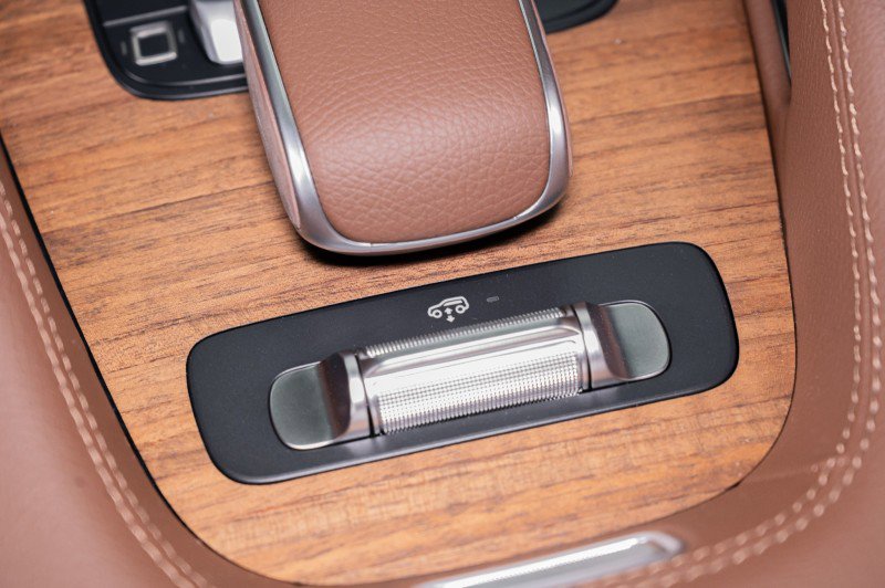 New 2026 Mercedes-Benz GLS 580 4MATIC image 25