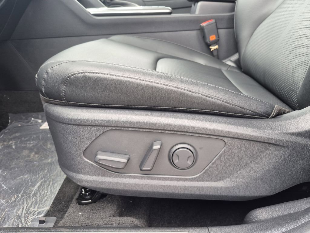 New 2026 Kia Sportage EX image 11