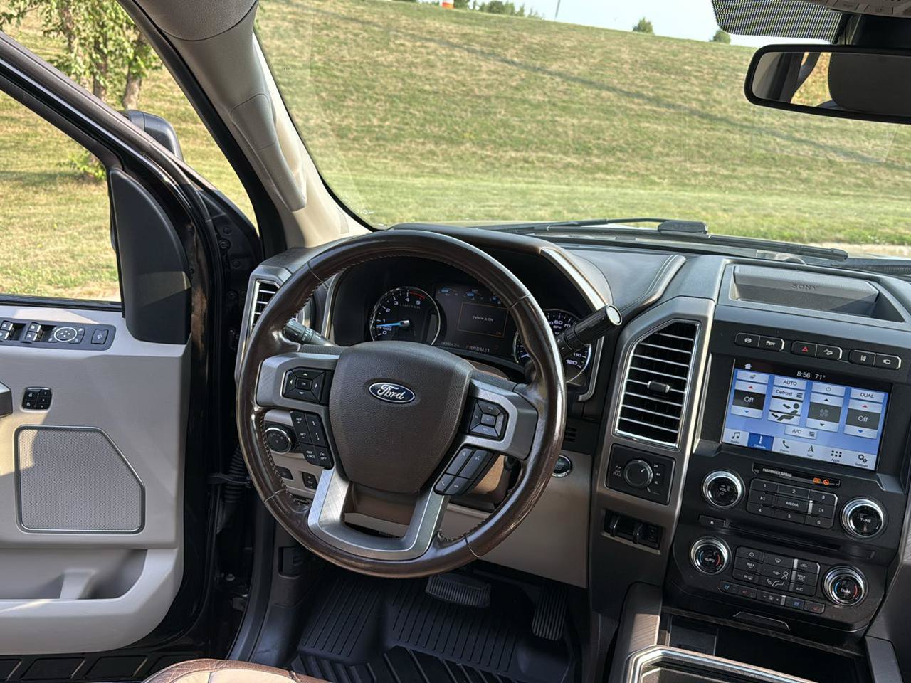 Used 2018 Ford F350 Limited w/ FX4 4x4 Off Road Package image 35