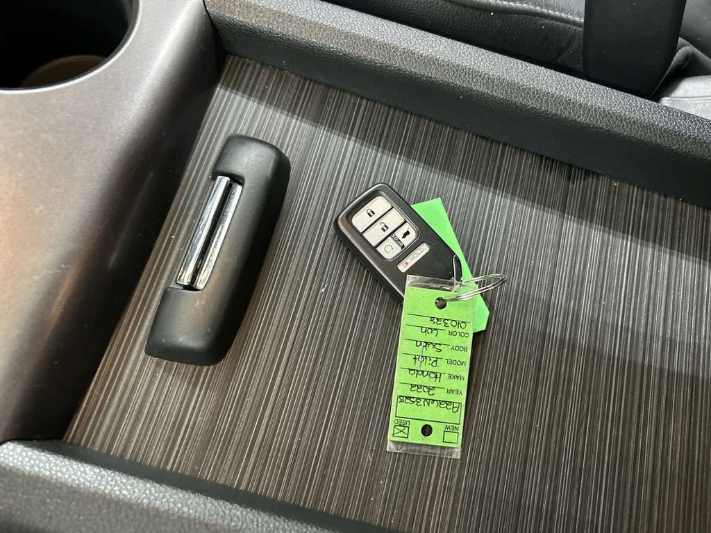 Used 2022 Honda Pilot Special Edition image 12
