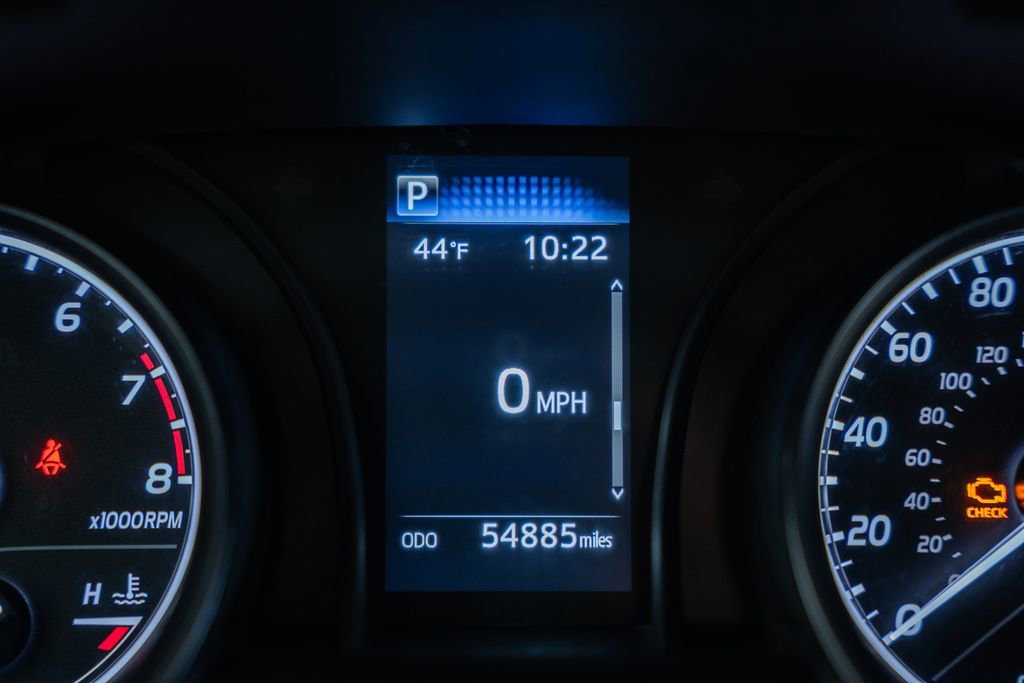 Used 2024 Toyota Camry SE image 37