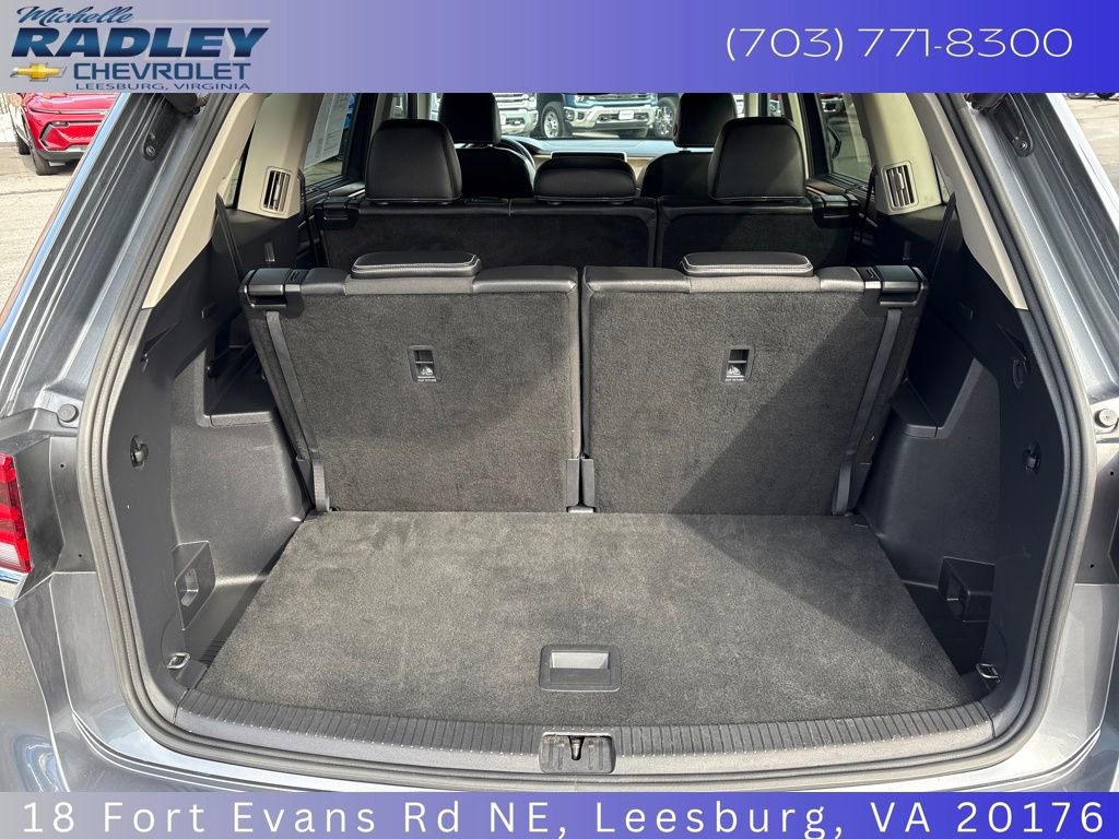 Used 2025 Volkswagen Atlas SE image 12