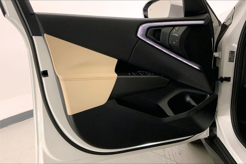 Certified 2025 BMW X3 xDrive30i w/ Convenience Package image 24