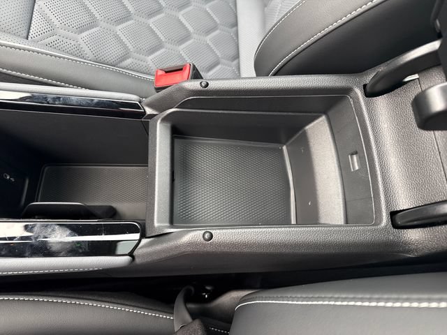 New 2026 Volkswagen Tiguan SEL R-Line AWD/4WD image 30