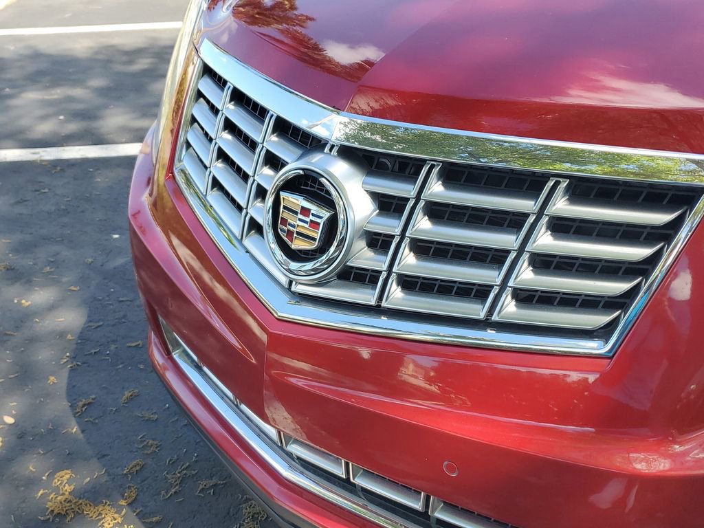 Used 2016 Cadillac SRX Luxury w/ Driver Awareness Package image 9