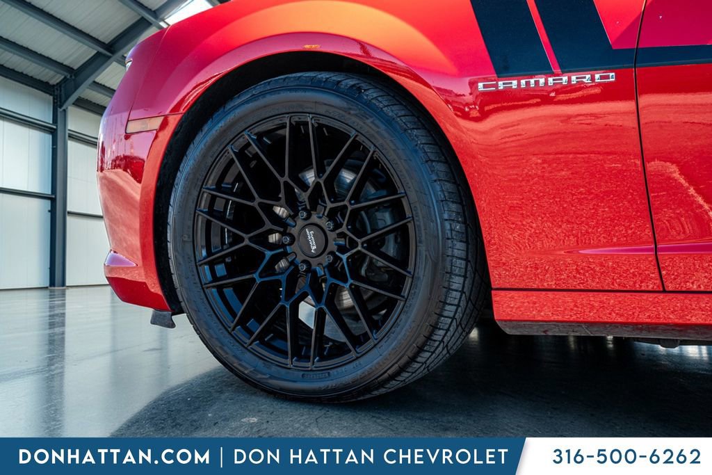 Used 2015 Chevrolet Camaro LT w/ RS Package image 34