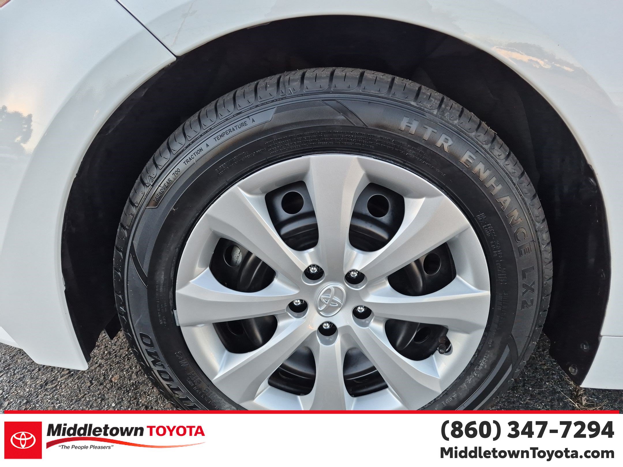 Certified 2025 Toyota Corolla LE FWD image 9