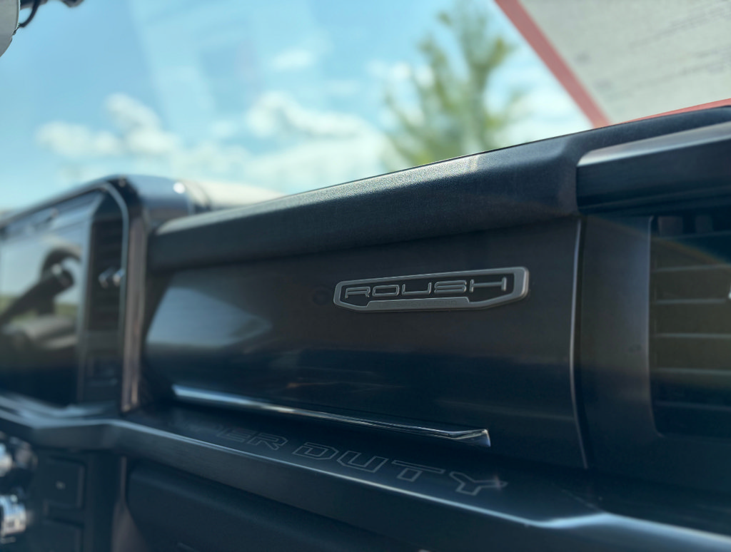 New 2026 Ford F250 Lariat w/ Black Appearance Package AWD/4WD image 28