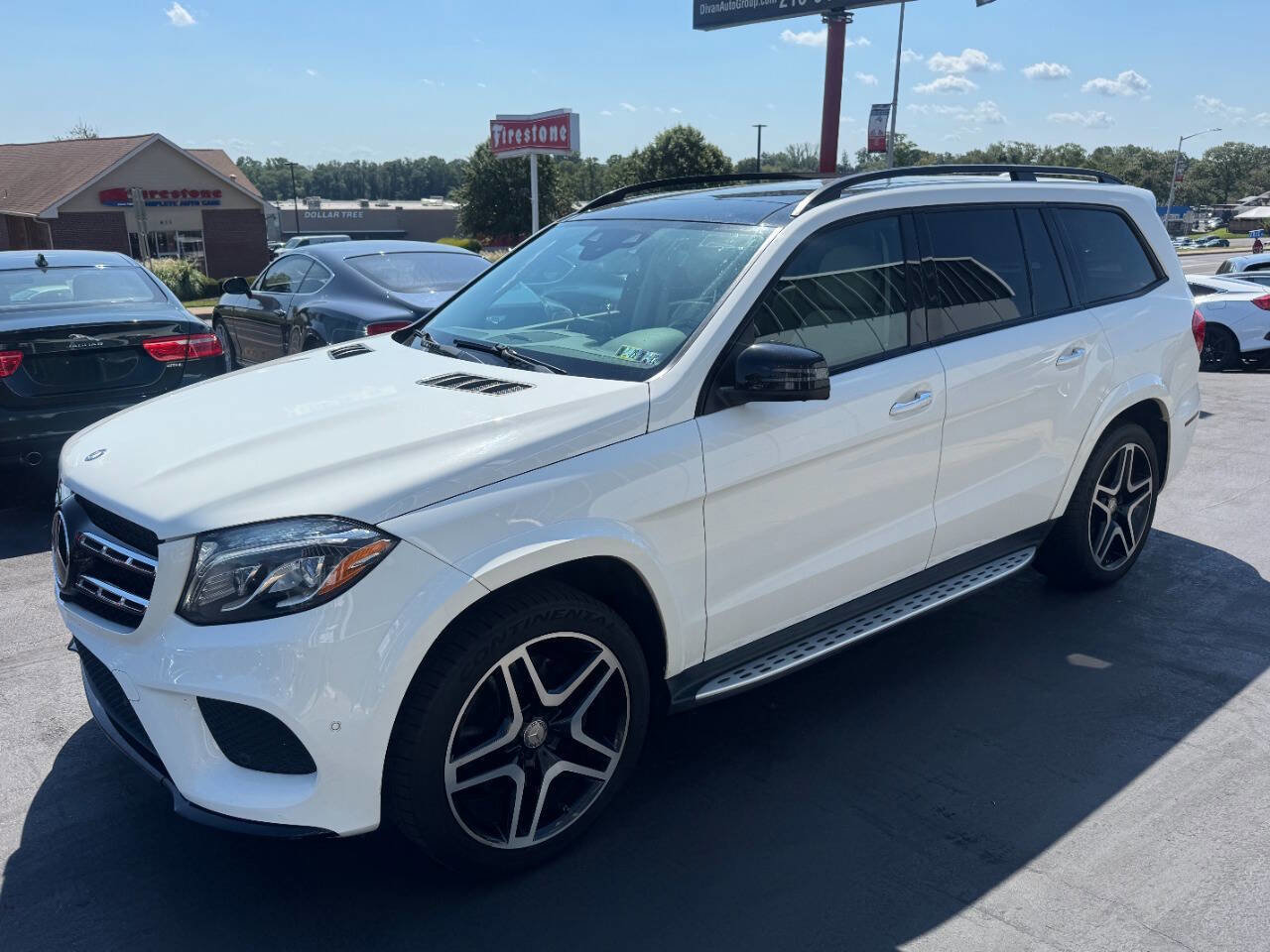 Used 2017 Mercedes-Benz GLS 550 4MATIC w/ Driver Assistance Package image 4
