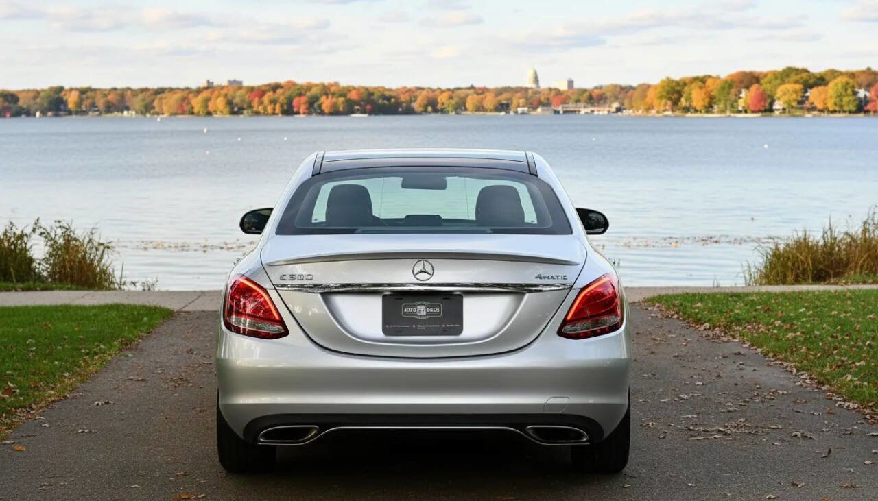 Used 2016 Mercedes-Benz C 300 4MATIC Sedan image 5