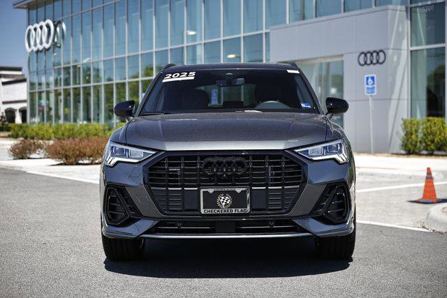 Certified 2025 Audi Q3 2.0T Premium Plus w/ Premium Plus Package AWD/4WD image 13