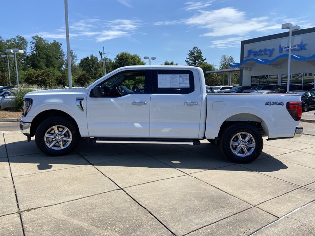 Used 2025 Ford F150 XLT w/ Equipment Group 301A Standard AWD/4WD image 7