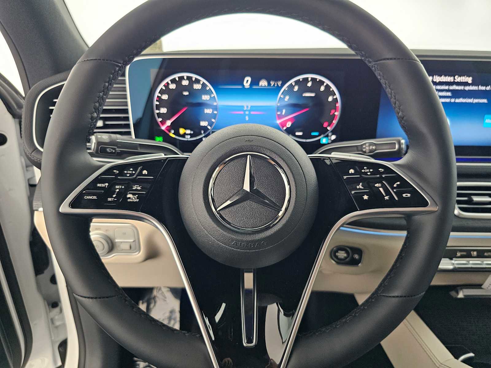 New 2026 Mercedes-Benz GLE 450 4MATIC Coupe image 24
