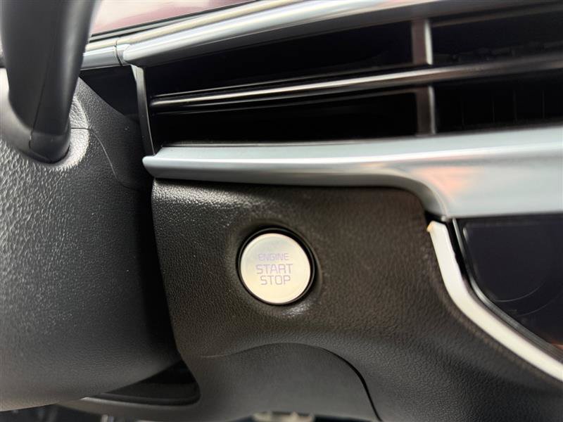 Used 2024 Kia Sorento SX AWD/4WD image 24
