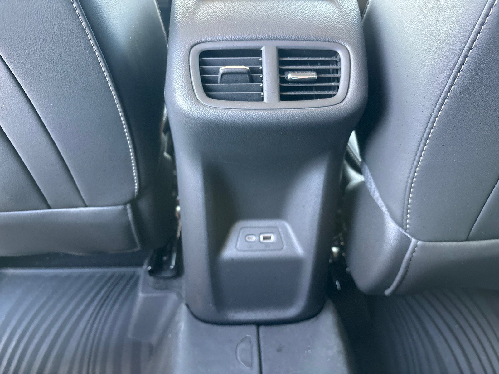 Certified 2022 Buick Envision Preferred FWD image 36