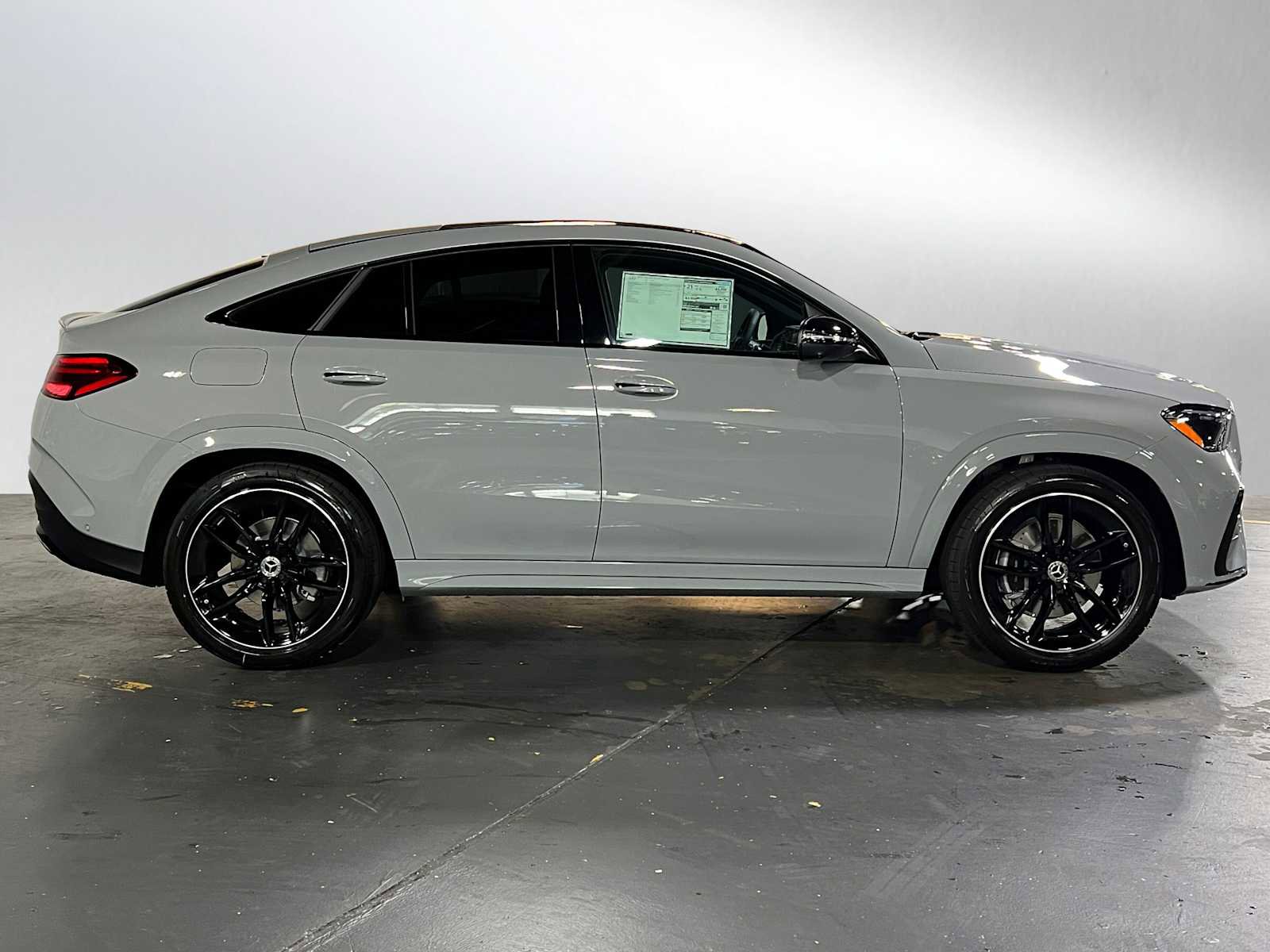 New 2026 Mercedes-Benz GLE 450 4MATIC Coupe image 2