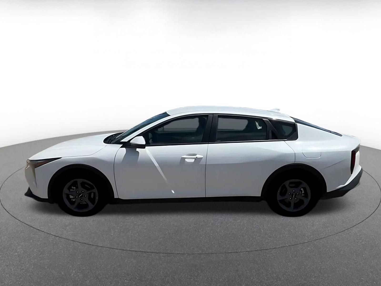 Used 2026 Kia K4 FWD image 9