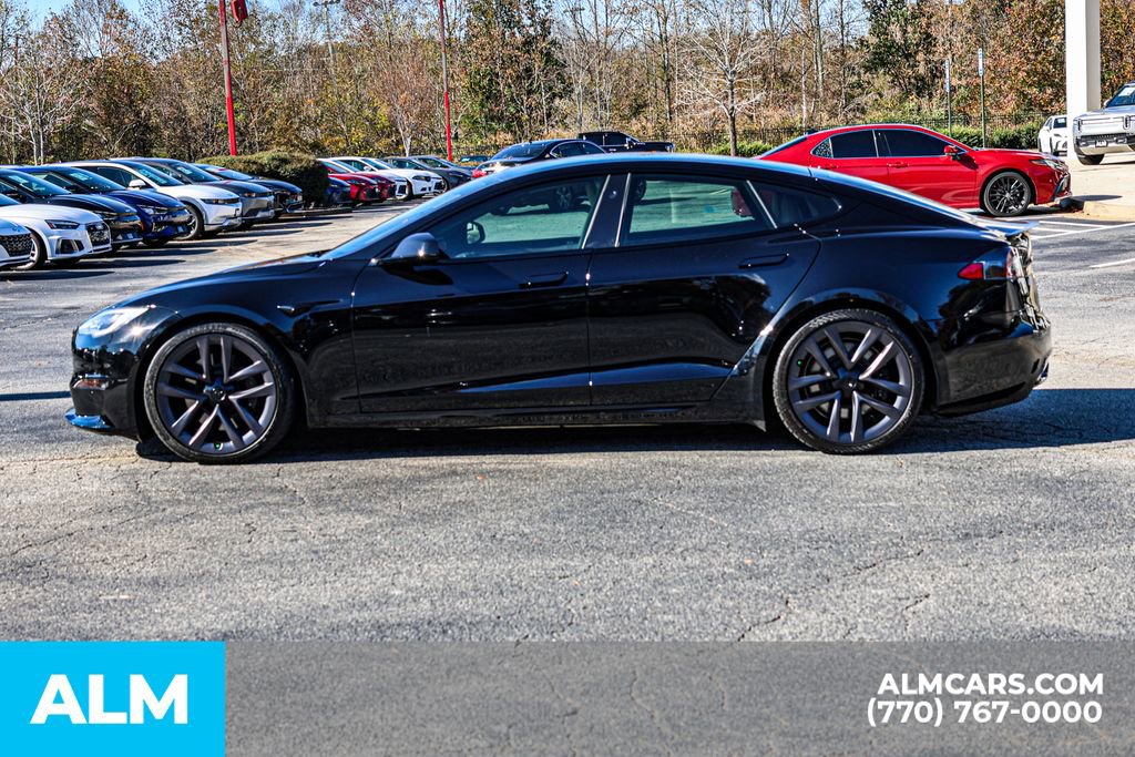 Used 2021 Tesla Model S Plaid image 9