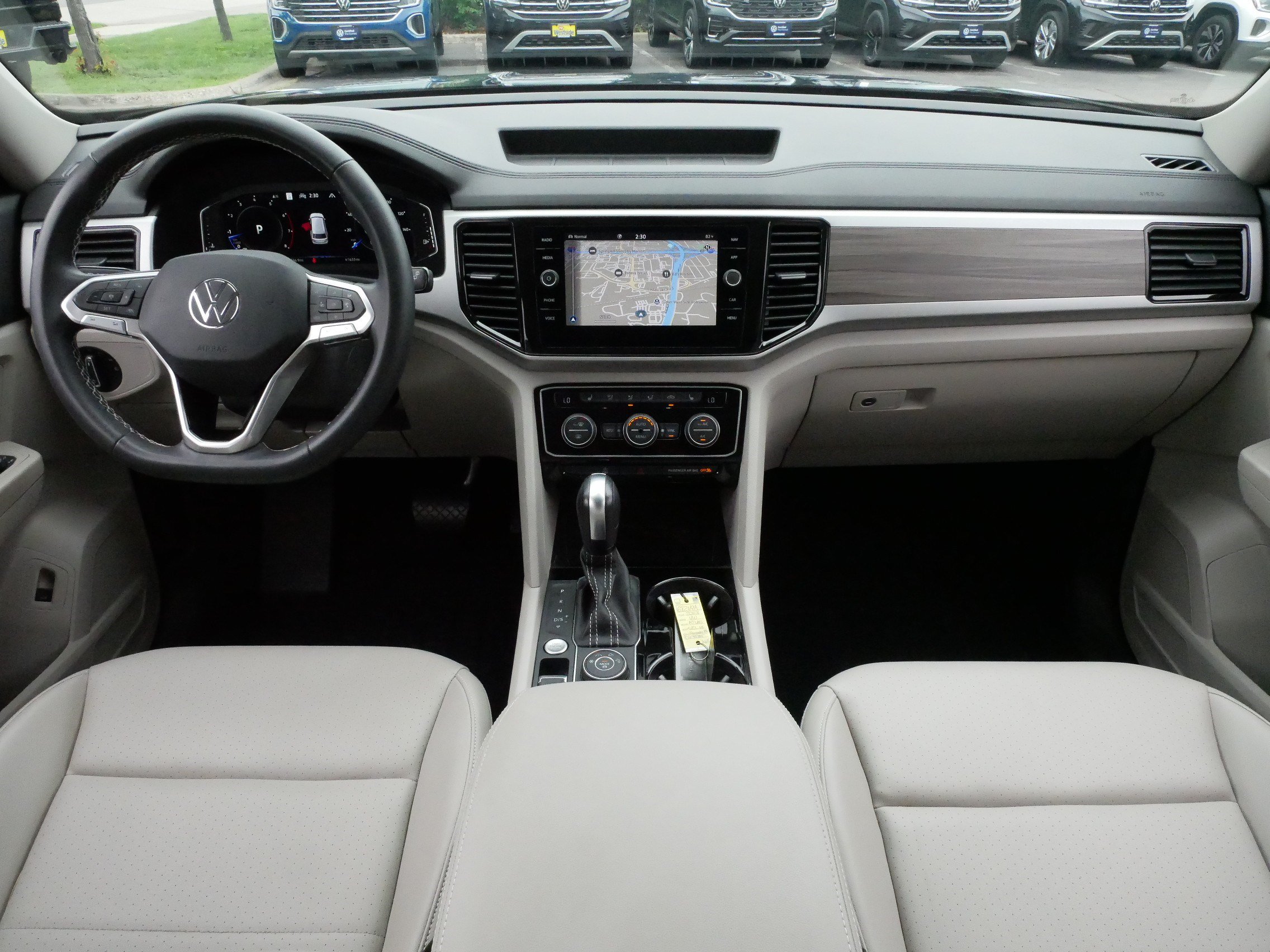 Certified 2023 Volkswagen Atlas SEL AWD/4WD image 10