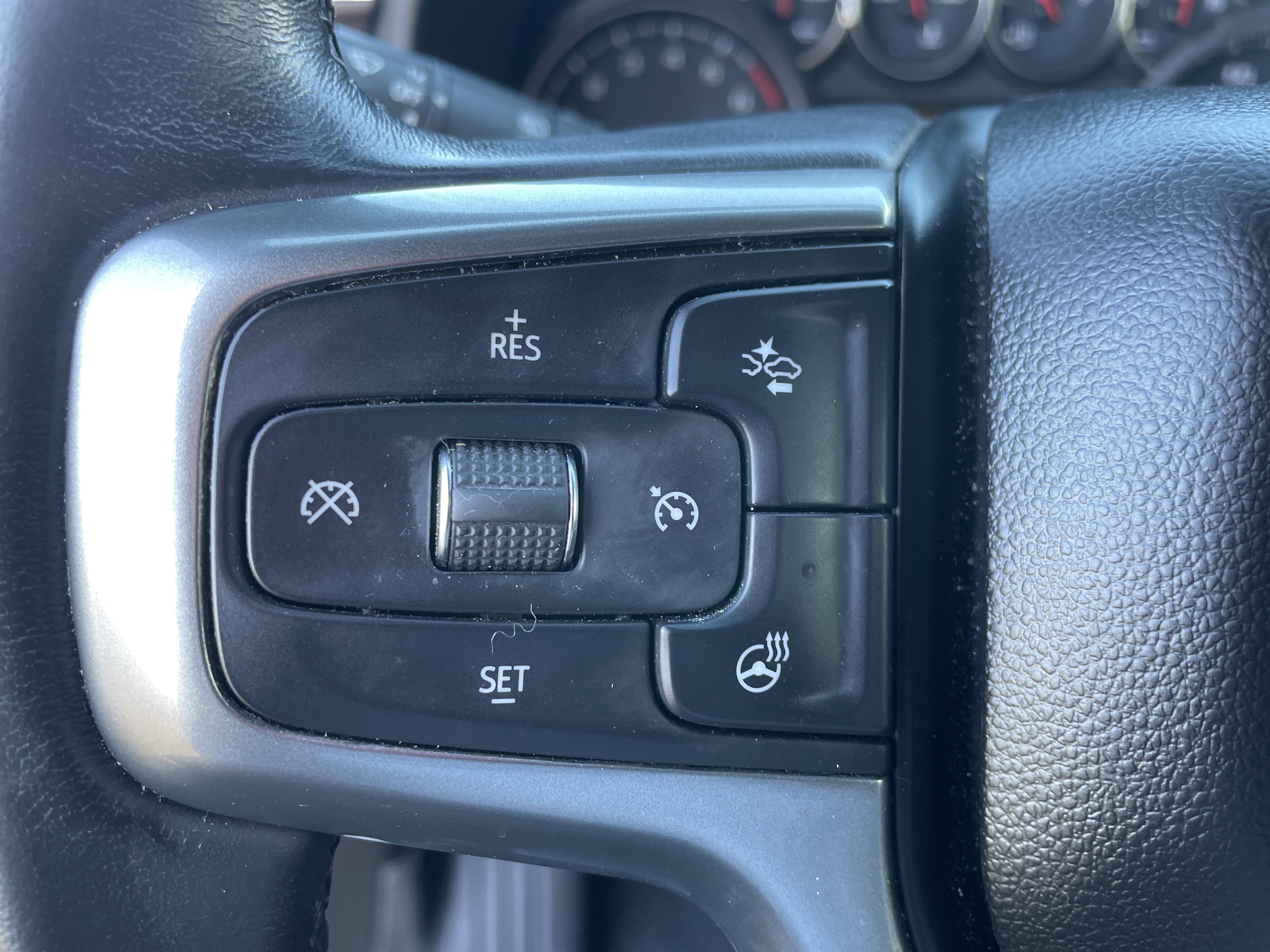 Used 2021 Chevrolet Tahoe Z71 w/ Luxury Package image 43