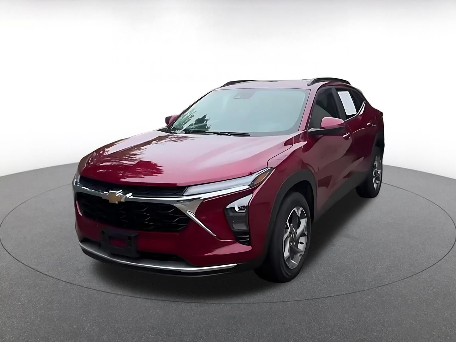 Used 2025 Chevrolet Trax LT w/ LT Convenience Package FWD image 5