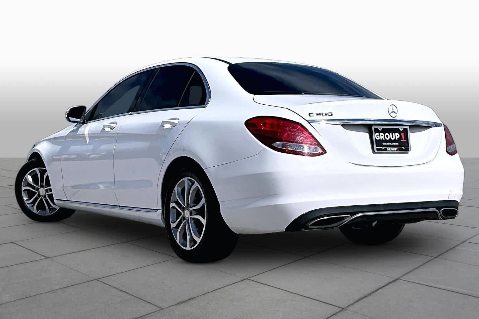 Used 2015 Mercedes-Benz C 300 Sedan image 12