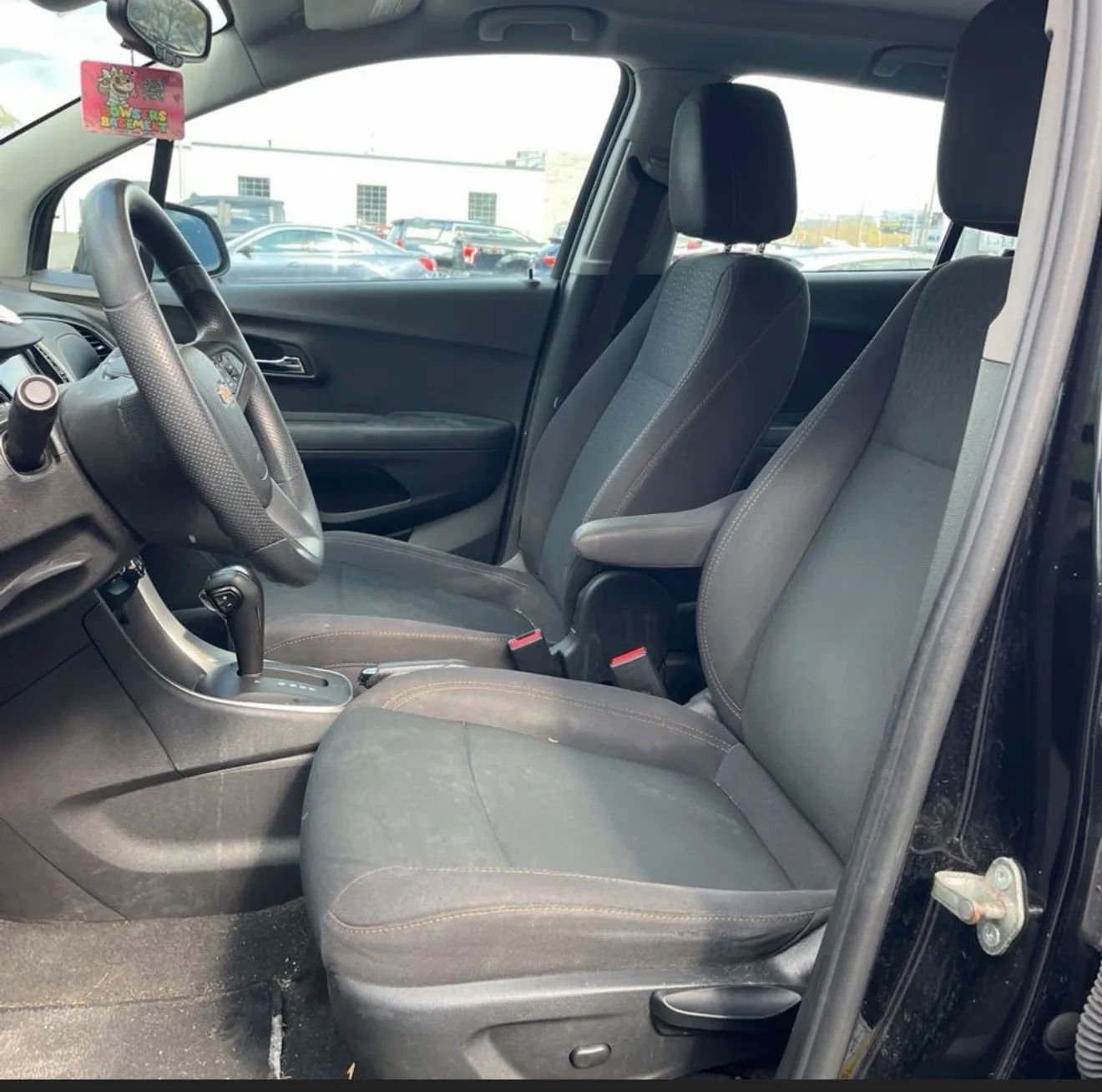 Used 2018 Chevrolet Trax LS AWD/4WD image 4