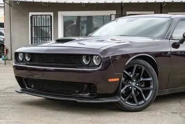 Used 2020 Dodge Challenger GT w/ Plus Package image 4