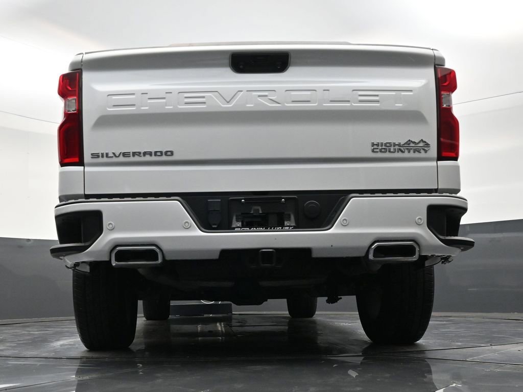 Used 2023 Chevrolet Silverado 1500 High Country w/ Technology Package RWD image 23