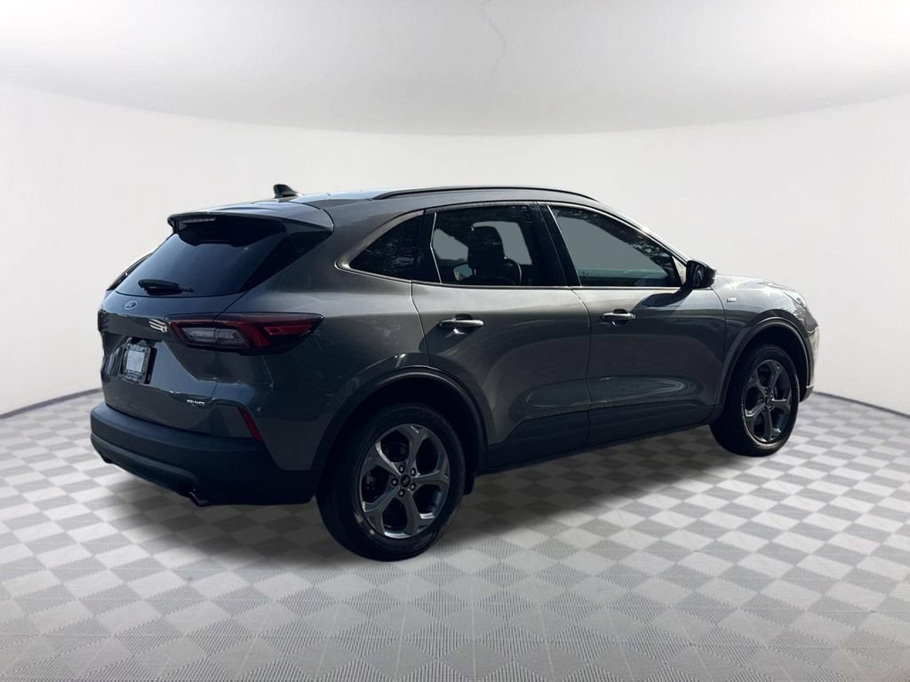 Used 2025 Ford Escape ST-Line Select AWD/4WD image 5