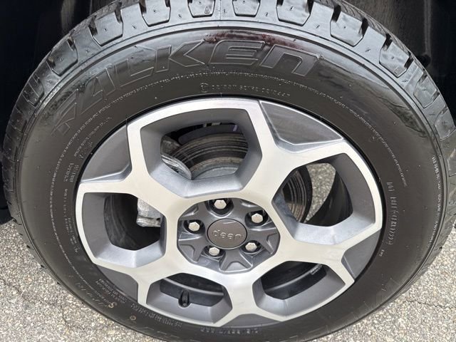 Used 2022 Jeep Compass Trailhawk image 10