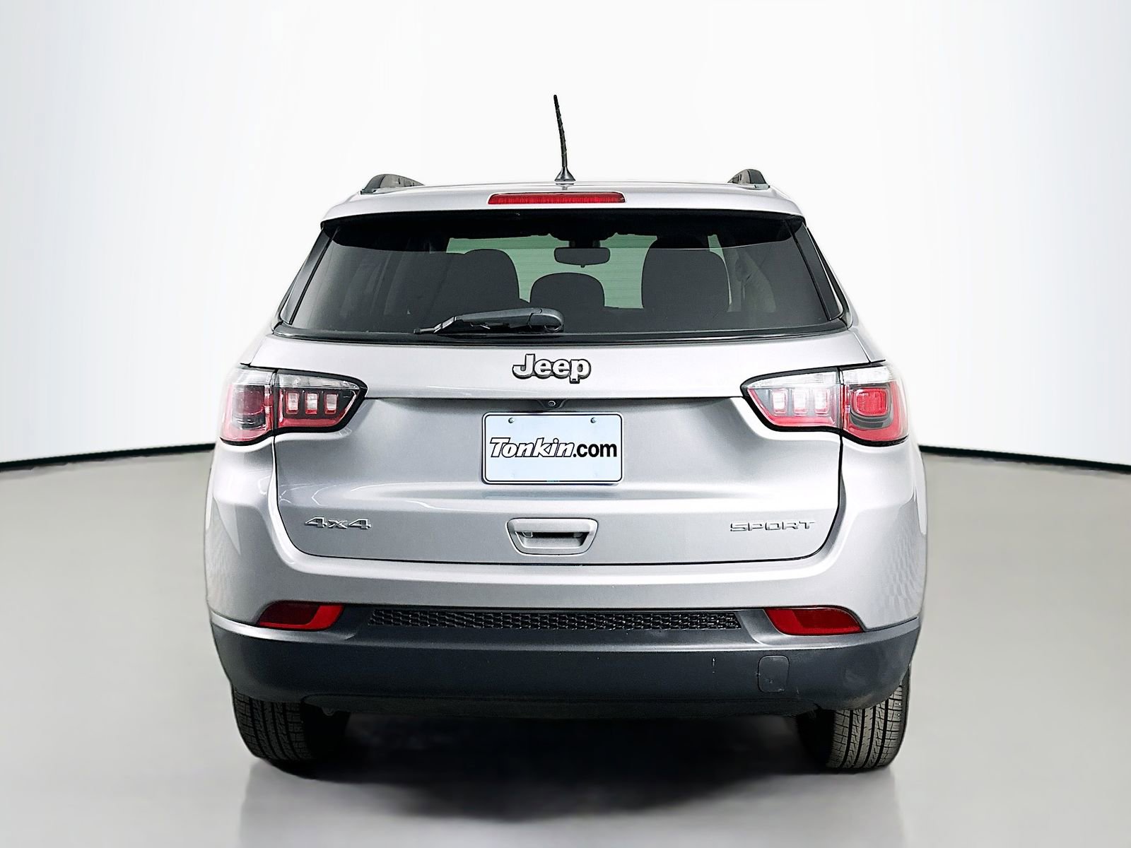 Used 2017 Jeep Compass Sport w/ Cold Weather Group image 7