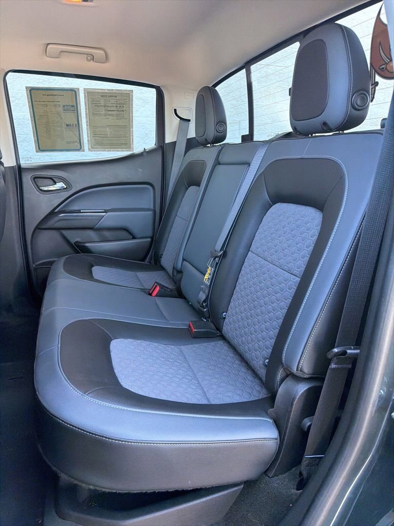 Used 2017 Chevrolet Colorado Z71 AWD/4WD image 22
