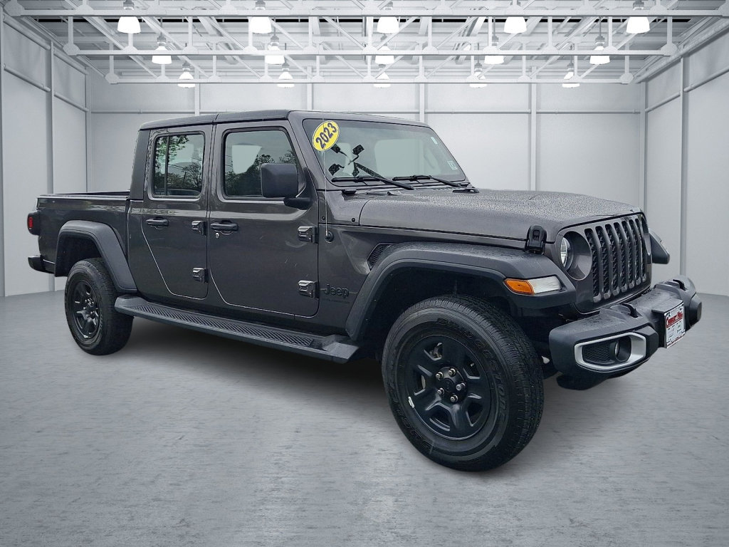 Used 2023 Jeep Gladiator Sport w/ Trailer Tow Package AWD/4WD image 7