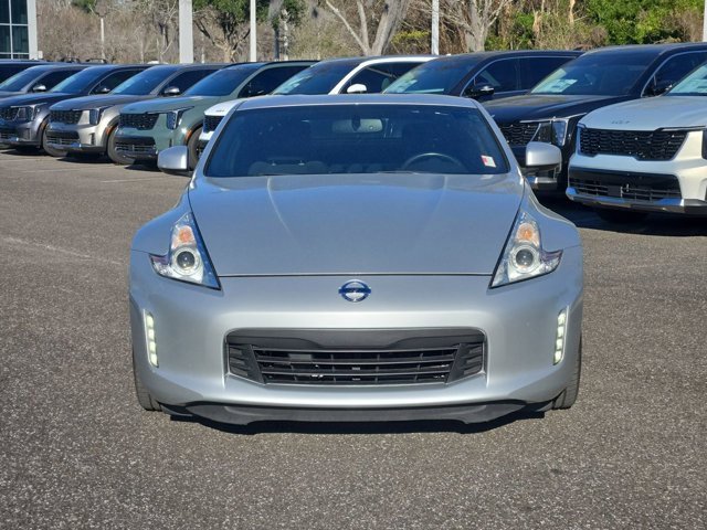 Used 2017 Nissan 370Z w/ Sport Package image 7